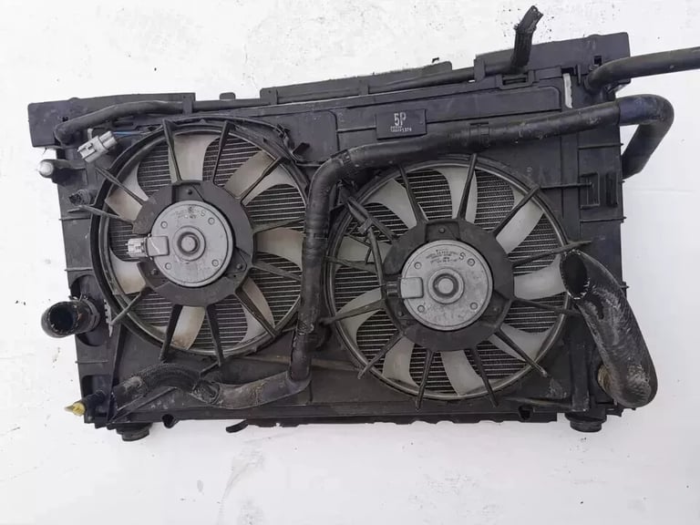 TOYOTA PRIUS 2009 - 2015 HYBRID COMPLETE RADIATOR PACK