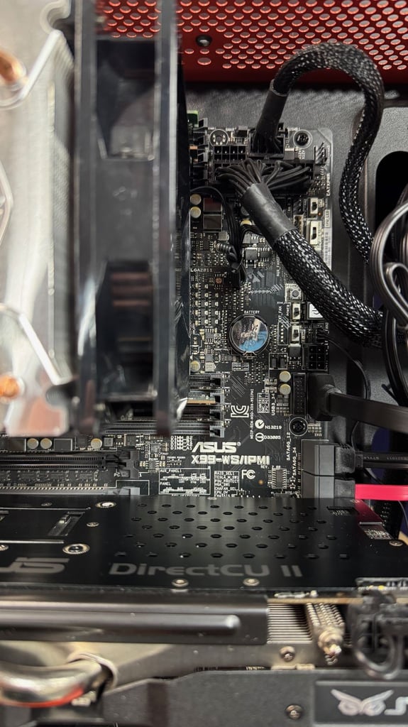 Decent Workstation PC – Xeon E5-2695 v3 | 40GB DDR4 | GTX 980 | ASUS X99 | Corsair 230T Case