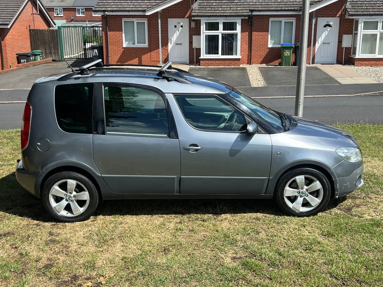 2012 Skoda Roomster 1.2 TSI 105 Scout 5dr MPV Petrol Manual