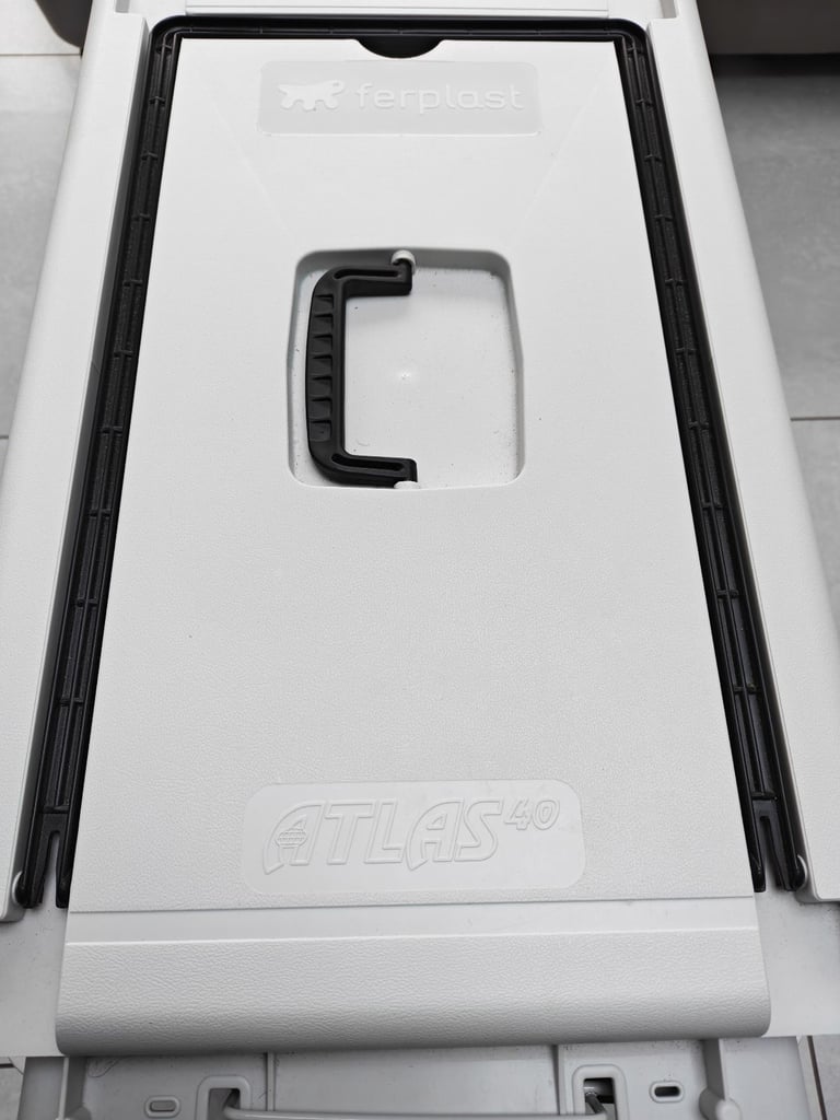 Ferplast Atlas 40 dog crate