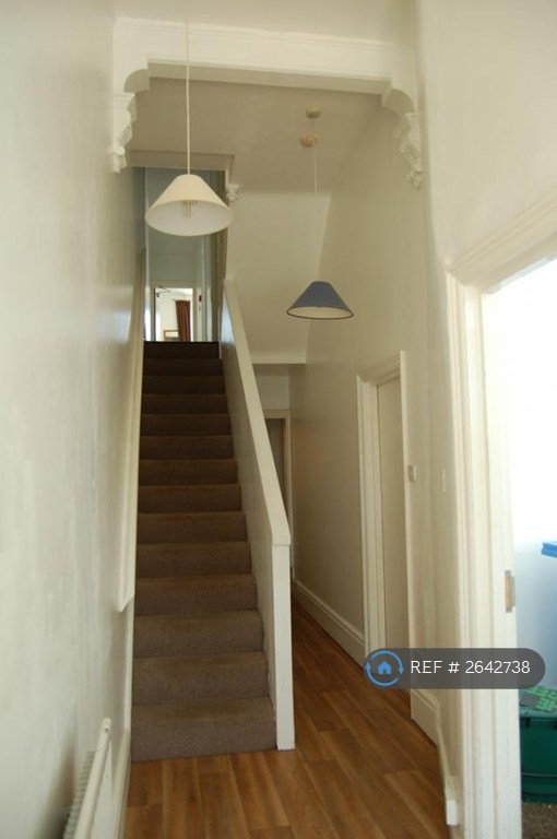 8 bedroom house in Cowley Road, Oxford, OX4 (8 bed) (#2642738)