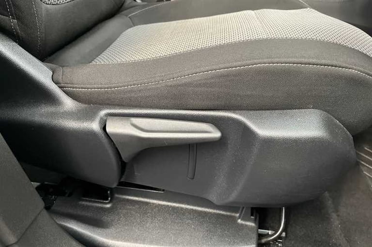 2018 Vauxhall Grandland X 1.5 Turbo D SE 5dr HATCHBACK DIESEL Manual