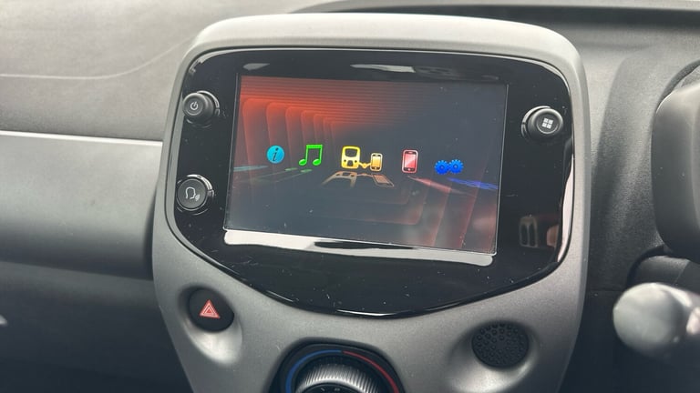 2020 Toyota AYGO 1.0 VVT-i X-Play 5dr Petrol Hatchback Hatchback Petrol Manual