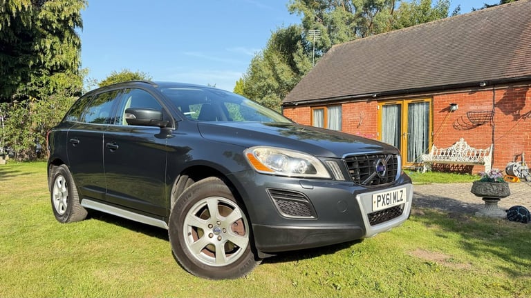 image for 2011 Volvo XC60 D5 [215] SE 5dr AWD Geartronic ESTATE Diesel Automatic