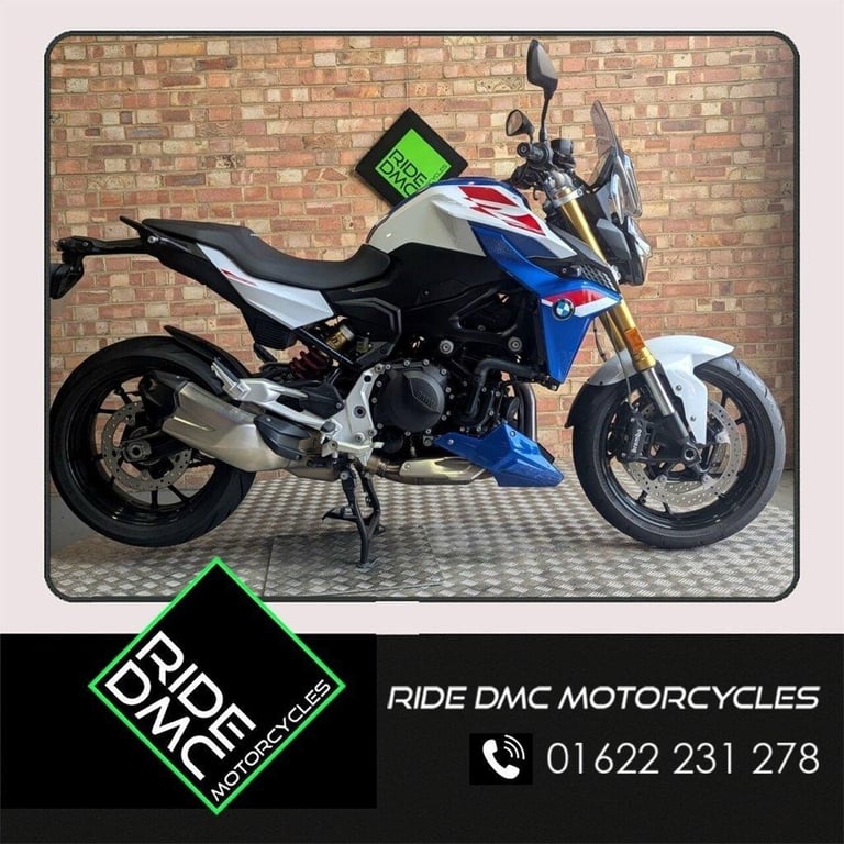 image for BMW F900R SPORT 24. TOP SPEC. 4K MILES. NEW MODEL. BMW SERVICE PLAN + WARRANTY