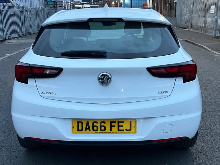 2016 Vauxhall Astra 1.6 CDTi 16V 136 SRi Nav 5dr HATCHBACK Diesel Manual