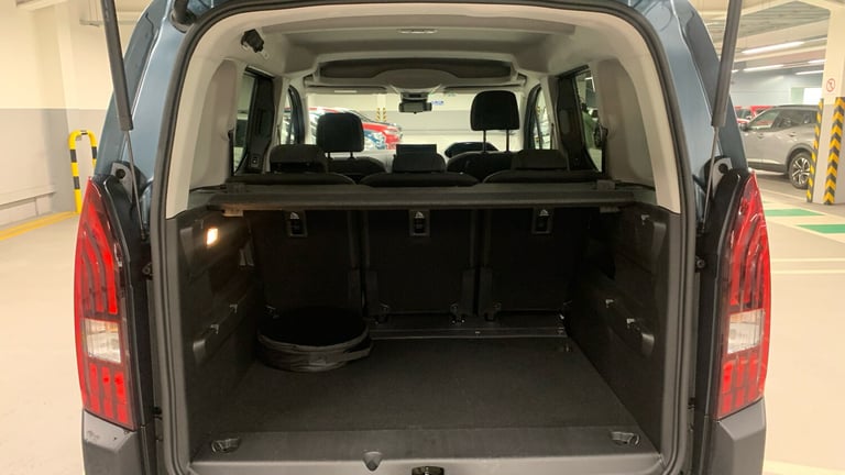 2024 Peugeot Rifter 52kWh GT Standard MPV 5dr Electric Auto (7.4kW Charger) (136 ps) MPV Electric...