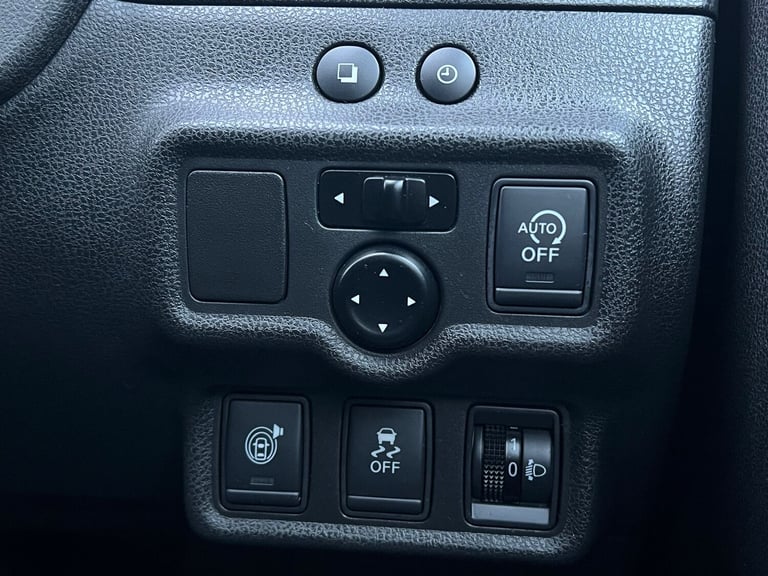 2014 Nissan Note 1.2 DiG-S Tekna 5dr Auto MPV Petrol Automatic