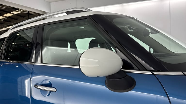 2017 MINI Countryman 2.0 Cooper D ALL4 5dr Auto [Chili Pack] Diesel Hatchback Hatchback Diesel Au...