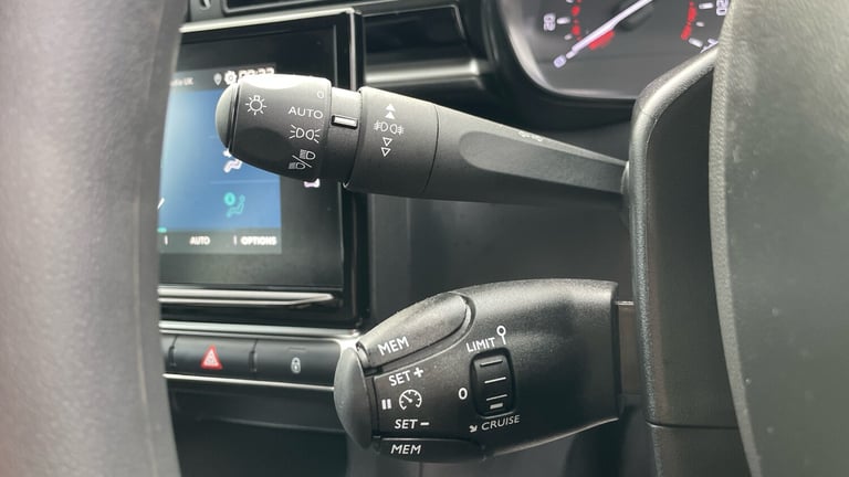 2024 Citroen C3 1.2 PureTech PLUS Hatchback 5dr Petrol EAT6 Euro 6 (s/s) (110 ps) Hatchback Petro...