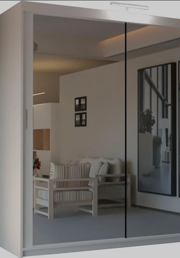 image for TRIPPLE SOLID WHITE WARDROBE 