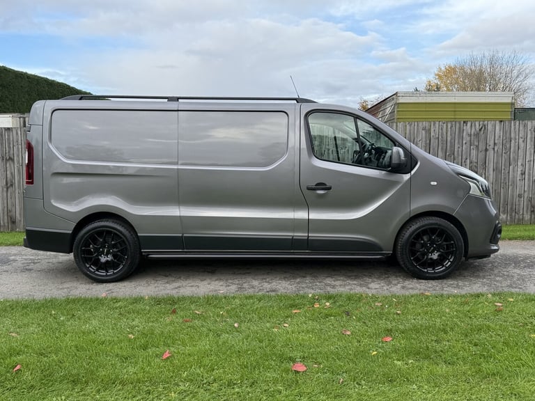 RENAULT TRAFIC 1.6 LL29 ENERGY dCi 140 Sport 2015