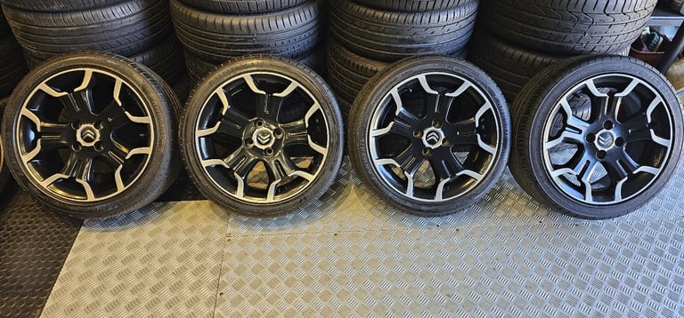 Citroen Genuine 17 alloy wheels + 4 x tyres 205 45 17 All Seasons