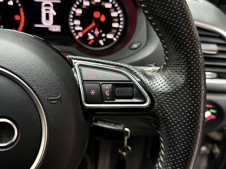 2016 Audi Q3 2.0 Q3 S Line Nav TDI 5dr SUV Diesel Manual