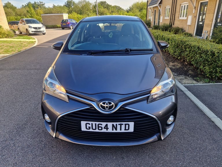 image for Toyota, YARIS, Hatchback, 2014, Manual, 1329 (cc), 5 doors