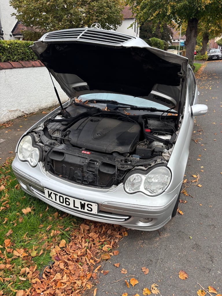 Mercedes-Benz, C CLASS, Saloon, 2006, Semi-Auto, 2148 (cc), 4 doors