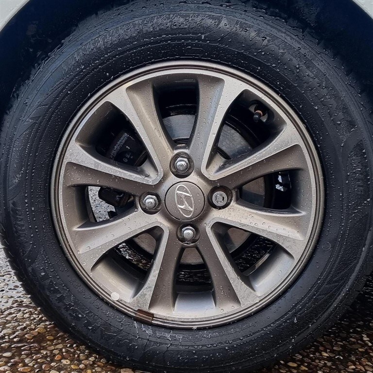 2015 Hyundai i10 1.0 Premium 5dr HATCHBACK PETROL Manual