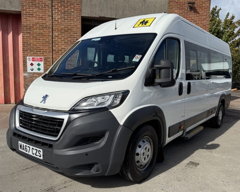 2018 Peugeot Boxer 2.0 BlueHDi H2 17 Seat Minibus LITE (PSV) 130ps Minibus Diesel Manual