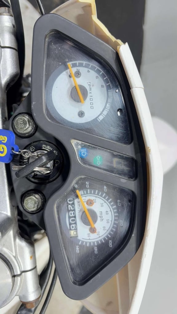 Ajs JSM 2012 2K NON RUNNING PROJECT BIKE SUPERMOTO 125CC LEARNER