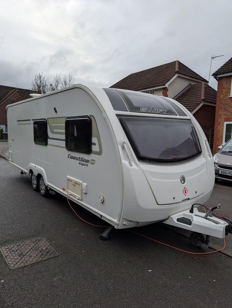 image for 2015 Swift coastline esprit Q6 6 berth twin axle