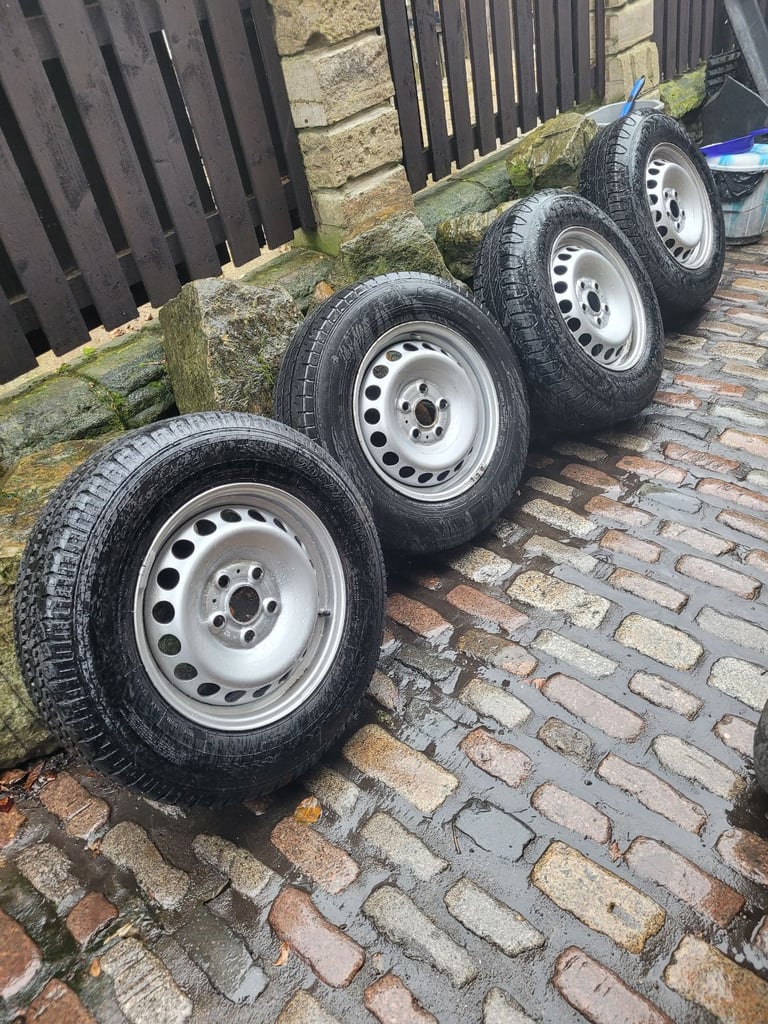 4x modern Merc sprinter 5stud MAN TGE 5 stud Vw crafter wheels and tyres size 205 75 16c
