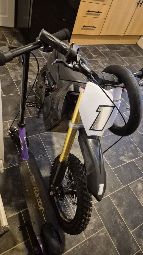Kids e bike 