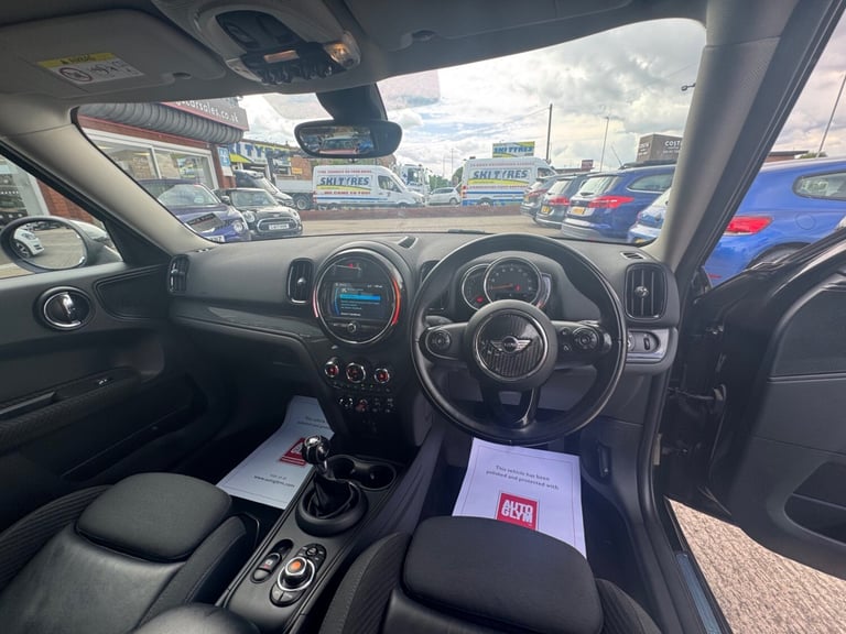 2018 MINI Countryman 1.5 Cooper 5dr + CHILI PACK / MEDIA PACK / 1 OWNER / ULEZ / FSH / NAV HATCHB...
