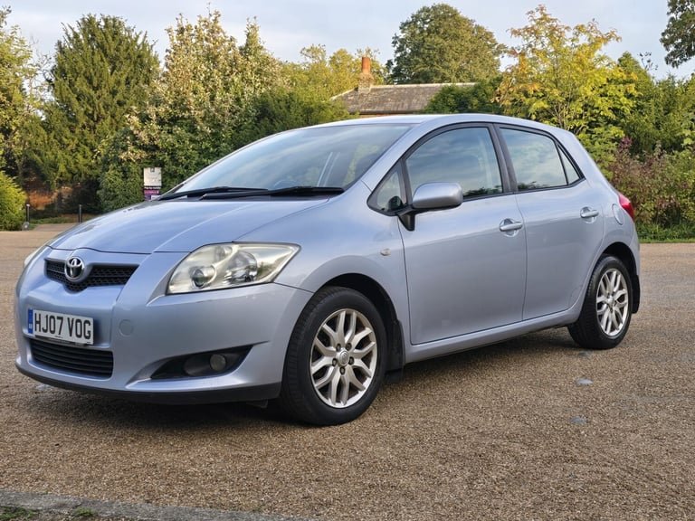 2007 Toyota Auris 1.6 Automatic VVTi TR MM 5dr . 87000 Miles . CHEAP on Fuel. GOOD Car. HATCHBACK...