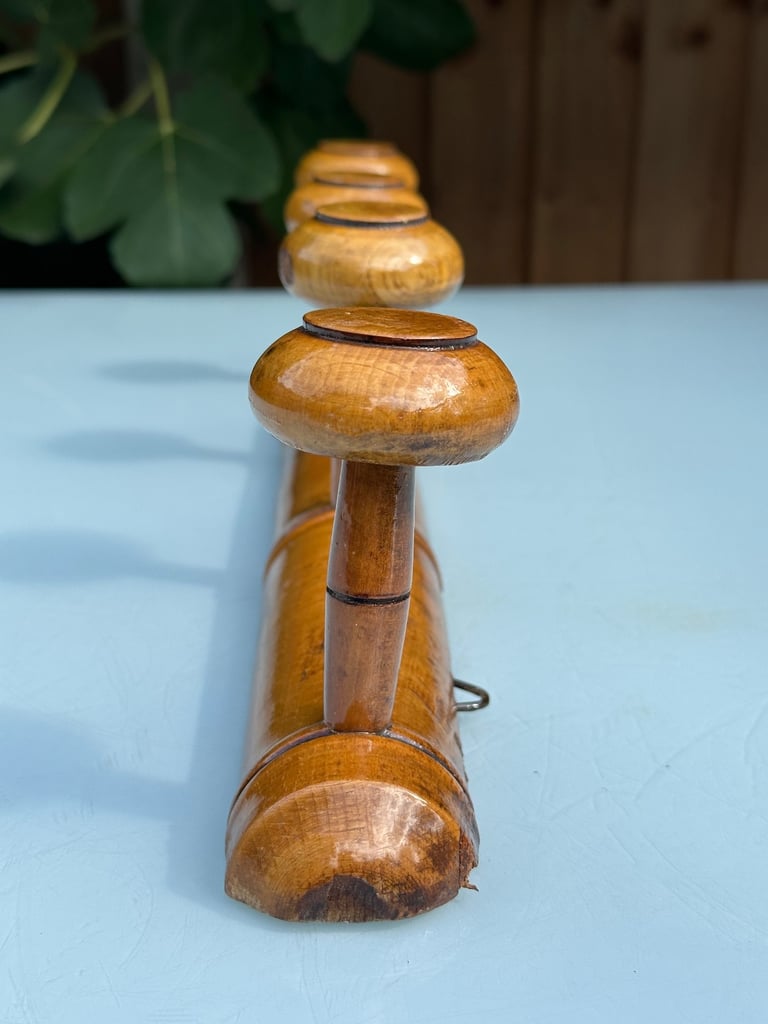 VINTAGE FRENCH FAUX BAMBOO COAT RACK, COAT HOOKS, HAT RACK, FOUR HOOK - L51.5cm - WILL POST!