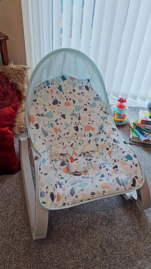 image for Fisher-Price Deluxe Infant-to-Toddler Rocker