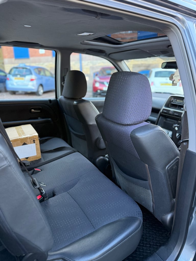 Honda, CR-V, Estate, 2004, Manual, 1998 (cc), 5 doors