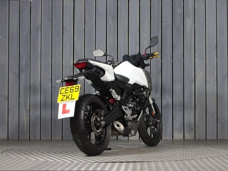 2019 69 HONDA CB125R 125