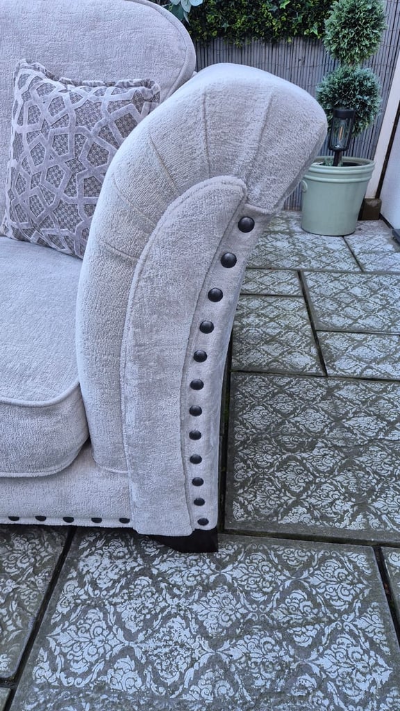 Two beautiful cream plush velvet 3-seater sofas