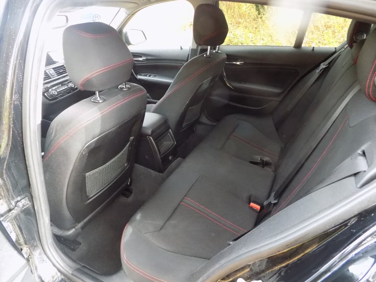 2019 BMW 1 Series 118i [1.5] Sport 5dr [Nav/Servotronic] HATCHBACK Petrol Automatic