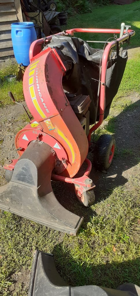 Countax  Hurricane  ES 400  Leaf vac