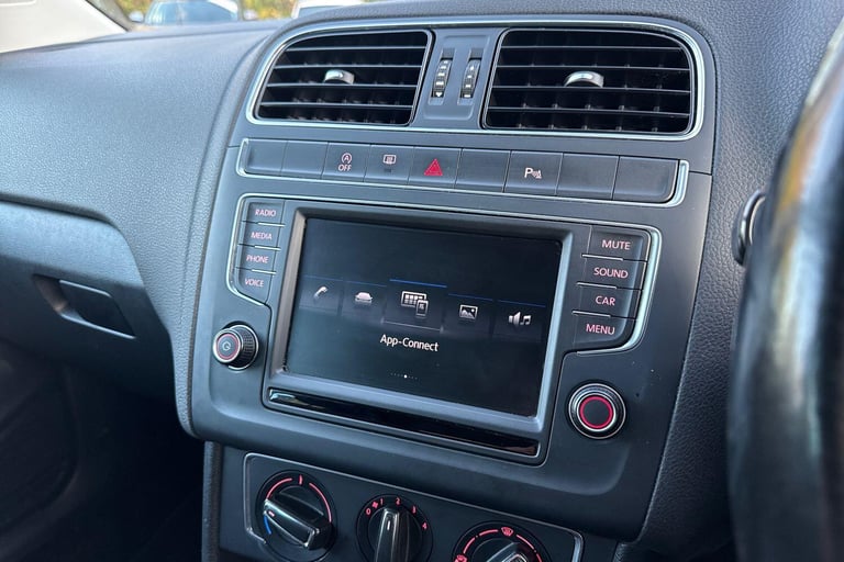 2017 Volkswagen Polo 1.0 Match Edition Euro 6 (s/s) 5dr Hatchback PETROL Manual