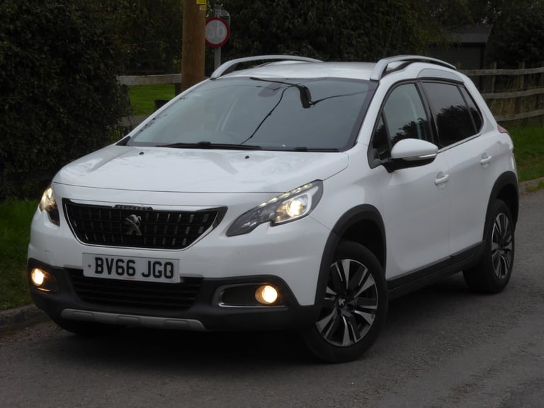2016 Peugeot 2008 1.2 PureTech Allure 5dr HATCHBACK Petrol Manual