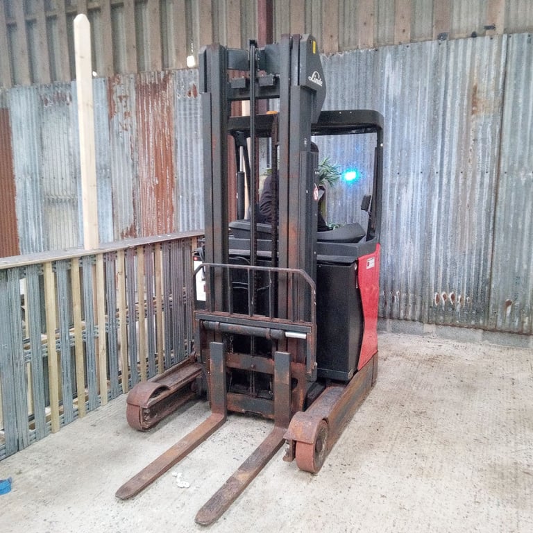 Linde R14 reach electric forklift truck 2016 / 12378 hours/ working perfectly