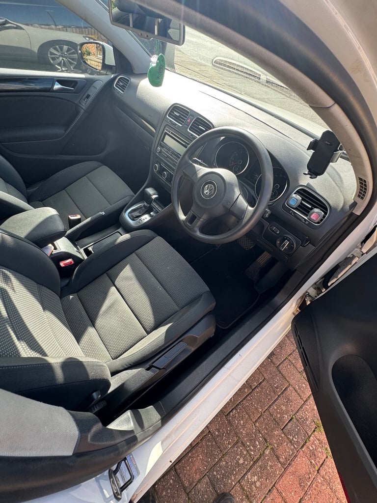 Volkswagen, GOLF, Hatchback, 2009, Semi-Auto, 1390 (cc), 5 doors