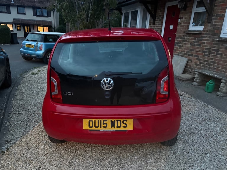 2015 Volkswagen up! 1.0 Move Up 3dr HATCHBACK Petrol Manual