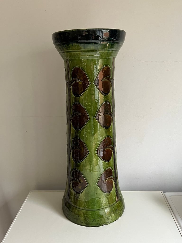 Antique art nouveau slipware pedestal or jardiniere stand