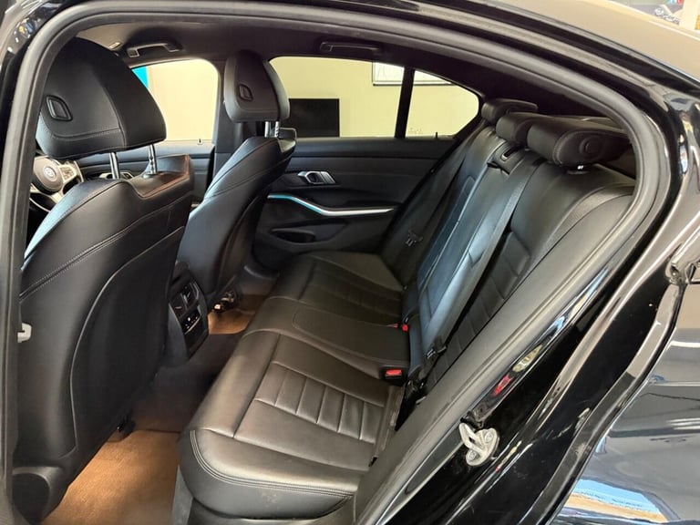 2021 BMW 3 Series 2.0 330e 12kWh M Sport Auto Euro 6 (s/s) 4dr Saloon PETROL/ELECTRIC Automatic