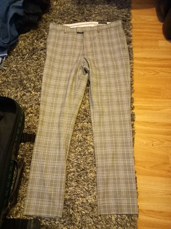 New Mens grey h and m check trousers size 34R skinny fit | in Brundall,  Norfolk | Gumtree