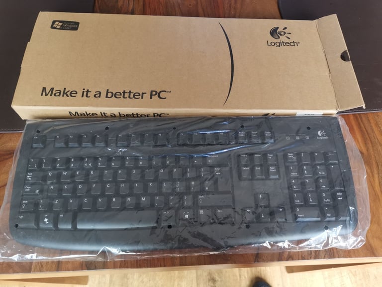 Logitech 250 Deluxe Keyboard Brand New Boxed 