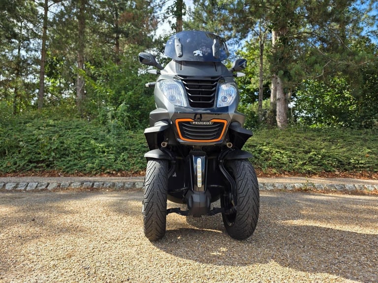 2014 Peugeot Metropolis 400 RS