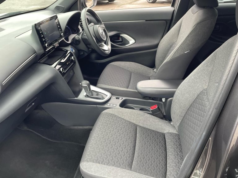 2023 Toyota Yaris 1.5 Hybrid Design 5dr CVT Estate Hybrid Automatic