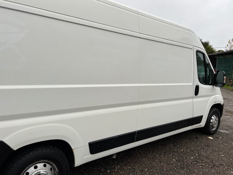 2021 Peugeot Boxer 2.2 BlueHDi L3H2 Professional Van 140ps 72k miles one owner full history  PANE...