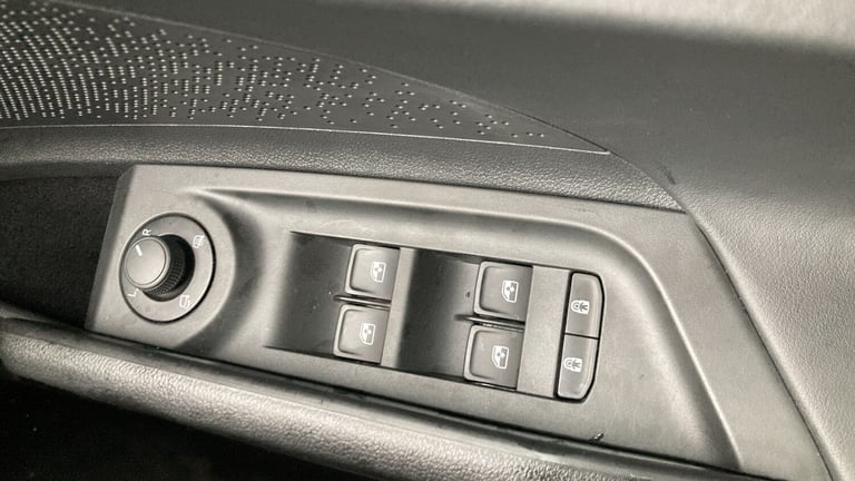 2025 Skoda Enyaq 210kW 85x Sportline 82kWh 4x4 5dr Auto Electric Estate Estate Electric Automatic