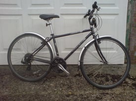 TREK COMMUTING AND TOURING BICYCLE