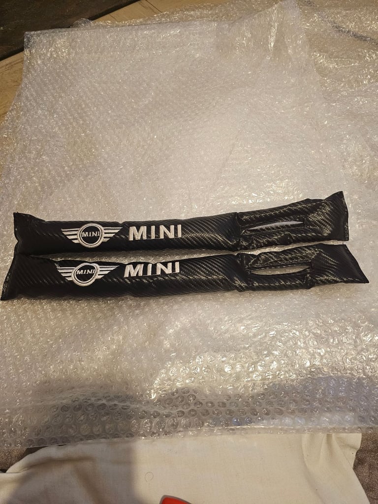 Mini Cooper carbon fibre material seatbelt covers